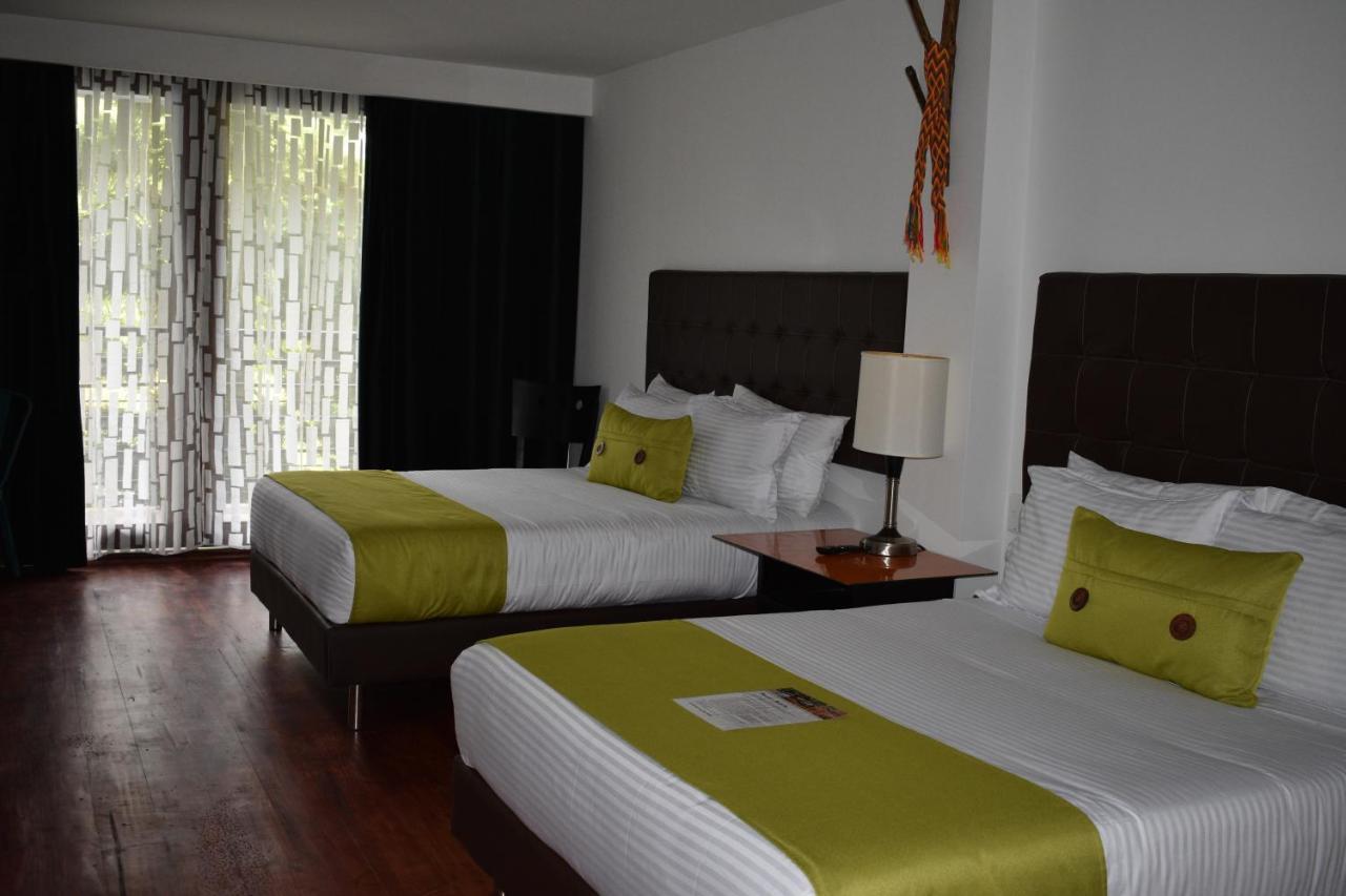 Hotel Bambu Inn Саленто Экстерьер фото