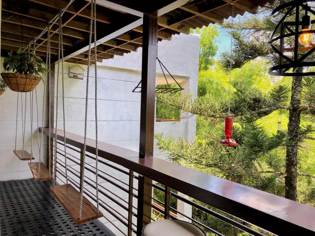 Hotel Bambu Inn Саленто Экстерьер фото