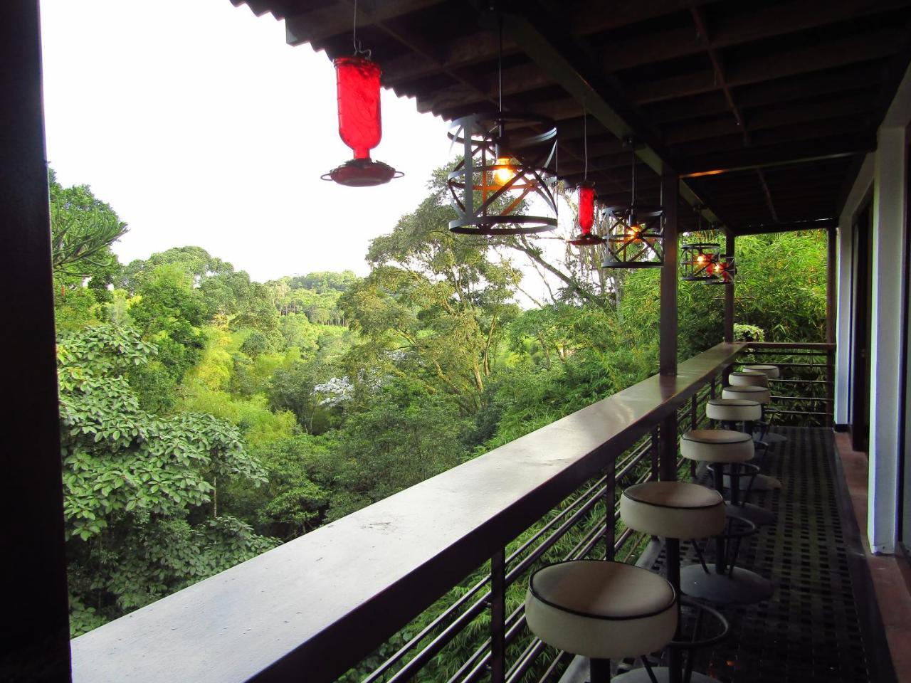 Hotel Bambu Inn Саленто Экстерьер фото