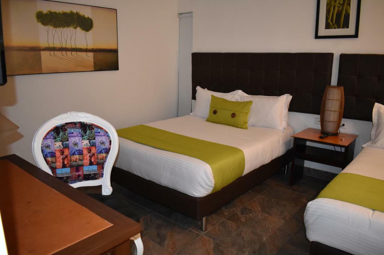 Hotel Bambu Inn Саленто Экстерьер фото